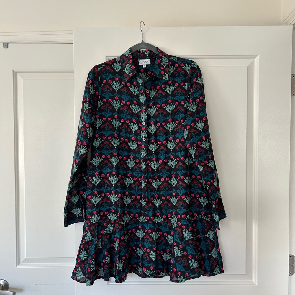 Livro Floral Button-Up Dress